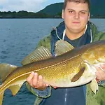4 Person In Gravdal-by Traum