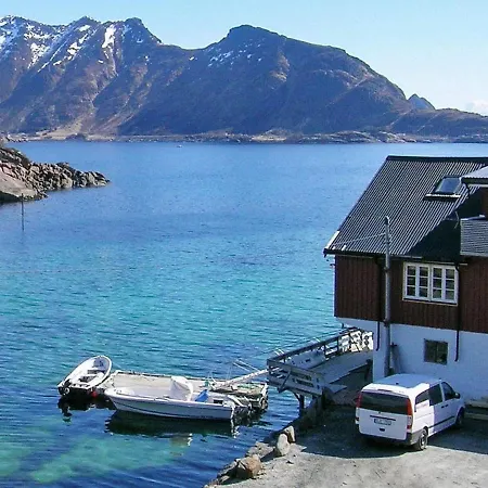 Two-bedroom In 1 Holiday home Gravdal (Vestvagoy)