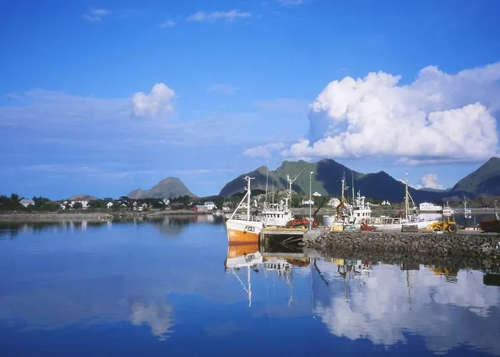 4 Person In Gravdal-by Traum *